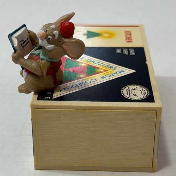 Vtg 1984 Hallmark Matchbook Mice Christmas Decoration Music Box - Picture 5 of 15